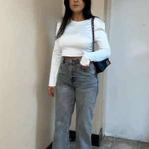 🛍️ZARA SATIN EFFECT CROP TOP PEARL GRAY SIZE LARGE